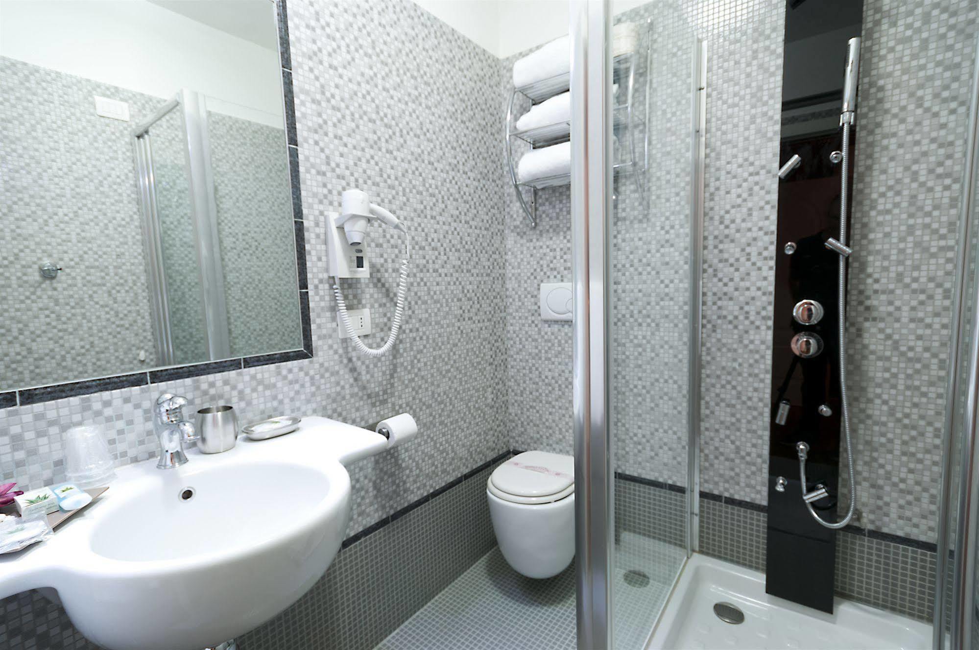 B&B Prestige Рим Экстерьер фото